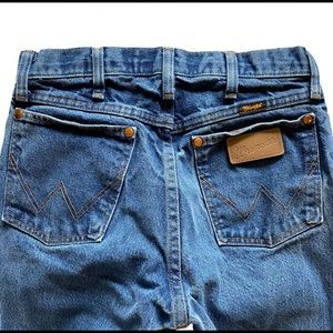 authentic vintage wrangler high waisted jeans